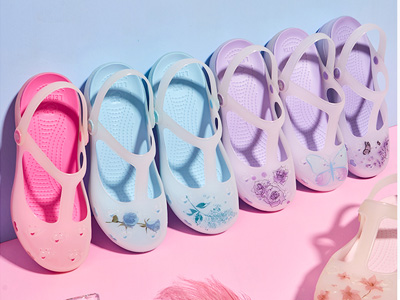 �ױ����ļ������䶴��Ь��ͷ���ŮЬ����ɳ̲��Ь