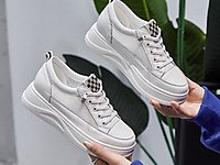 �ܿ���2022���ļ��¿���С��Ь͸����Լ�ٴ�ʱ��