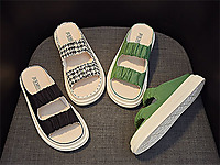 ���ʿ��������ЬŮ2022���ļ��¿��⴩ʱ�аٴ�������Ь�ɽ�����ƽ��Ь