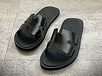 ������Ь�а�������һ���Ϸ����ļ�ʱ�����⴩��Ь��2022�¿�泱��