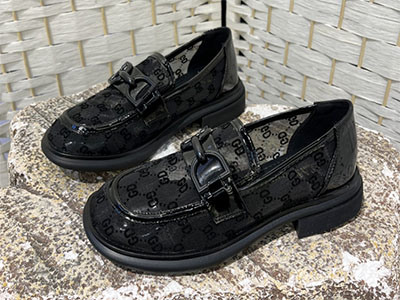 ����ŮЬ2022�ļ��¿���ɴ�ͰﵥЬԲͷ�׽��ָ���ЬӢ�׷�СƤЬ