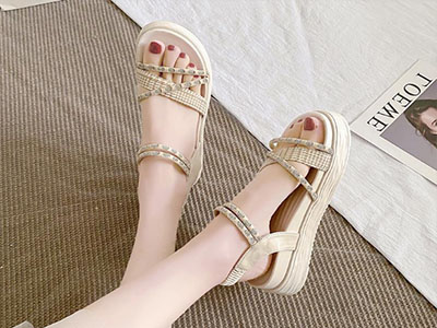 ������ЬŮ2022���¿�����Ů�ᳱ����Ů����ȹ�Ӱ����ļ�����ŮЬ