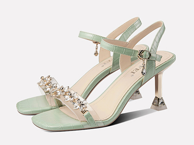 �����Ѹ߸�ЬŮ��Ƥһ�ֿ�ϸ����Ь2022�¿��Ը�͸���ļ�ŮЬ