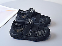 ͸����ͯ����Ь����ͯ�����ο��˶�Ь��2022�ļ���������۰�Ь