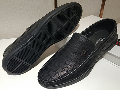 �ķ���Ь2022�＾�¿���Ƥ����Ь�׽����׶���Ь�ݳ�ƽ���ָ�ƤЬ