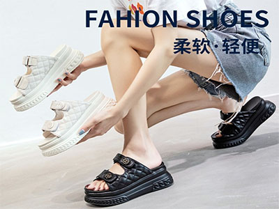 ʥ���� С������ЬŮ�ļ��⴩2022�¿��װٴ���������Ь