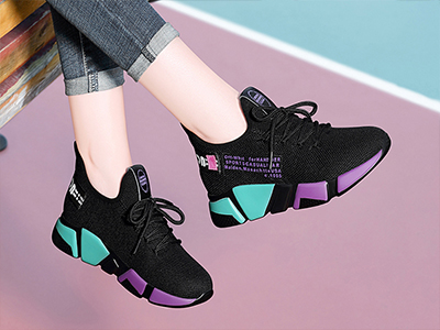 ���м����˶�ЬŮ�������͸���ܲ�����Ь2022�¿��ļ�����Ь����������Ь