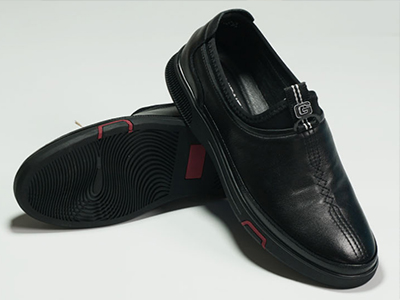 �ڰ���Ь����Ь�аٴ�ƤЬͷ��ţƤһ�ŵ���������Ь��������