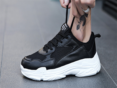 ���ļ���ɫ�����˶�������Ь����ʿ͸��С��Ь�ϵ�Ь��Ь�ٴ���Ь