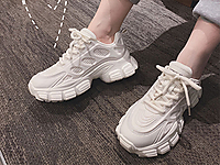 С��ЬŮ�ϵ�Ь͸��2022�ļ��¿�ٴ�ƽ���������������˶�Ь