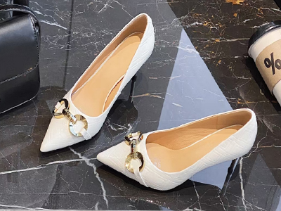 ������2022���¿��Ʒ�ʵ�Ьר��ͬ��ϸ�߸���Ƥʱ�н�����