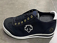 DESCENTE��ɣ����Ůͬ��һ�ŵ��˶�����Ь