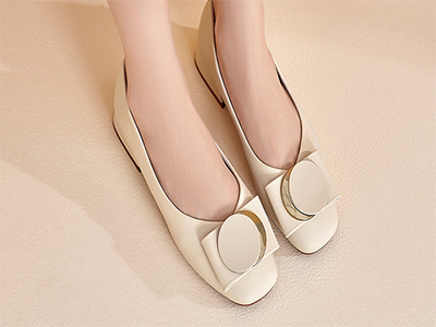 ����ʱװЬŮ2022�＾�¿�ǳ��һ�ŵ����аٴ�ʱ������ƽ�׵�Ь