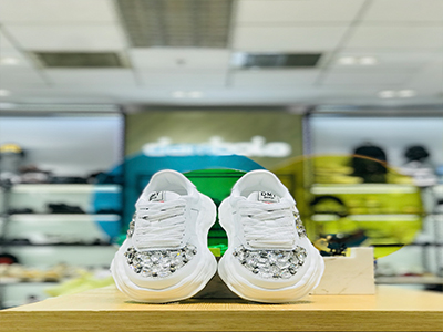 ����ū2022�¿��ɸ�ŮЬ��װٴ��Ь�＾�����˶�Ь