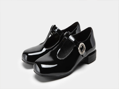 ����ӥӢ�׽�����СƤЬŮ�¿�ٴ��ָ�ЬŮЬ