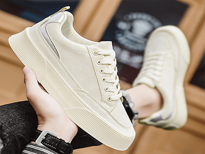 ����ŵ��Ь2022�¿��ﶬ��ٴ������˶���Ь��ʿ��ɫ��ˮ�����ϰ��ͱ�Ь