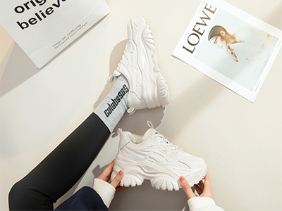 �����ϵ�ЬŮ���＾2022�¿�ٴ������ﶬŮЬ��������˶�Ь