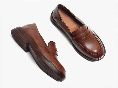 ����ȫţƤ�ָ�ЬŮ��Ƥһ�ŵ�����Ӣ��ƽ�׸���