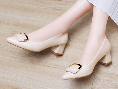 �����¿�ٴ��ͷС���ָ���ЬŮ��ƤƤЬ�и�����Ь����Ь