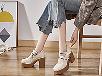 ���ɸ߸�ЬŮ2022�¿���Ƥ��������Ь���ͷ�ˮ̨�¸���ͷ�ָ���Ь