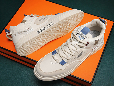 �±طɷ����߰ﶬ����Ь2022�¿��＾������Ь�˶�����С�װ�Ь�ٴЬ