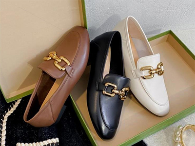 ���ƽ���ָ�ЬŮһ�ŵŽ����۵�Ь����ŮЬ