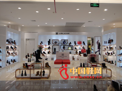 ������˱���������Ӫ��