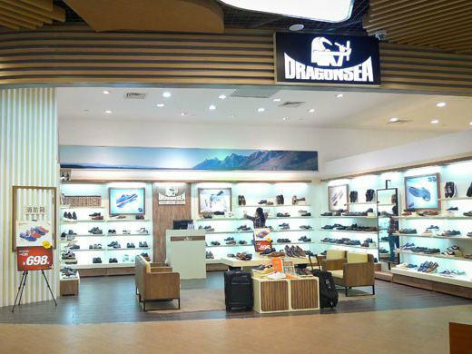 ������ר��������