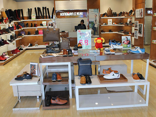 ������ר����