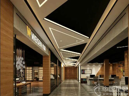 ΰɭ��ŮЬר�������