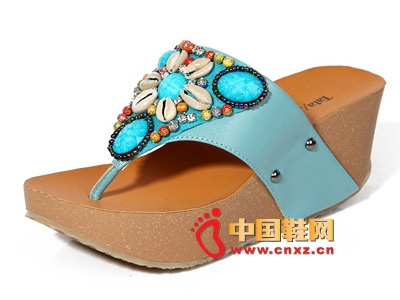 厂价直销国内各品牌女鞋,欢迎广大批发经销商前来洽谈合作 厂价直销国内各品牌女鞋,欢迎广大批发经销商前来洽谈合作