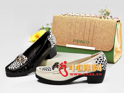 �صǸ�ʱ����ŮƤЬ�¿����У�2013ȫ������������