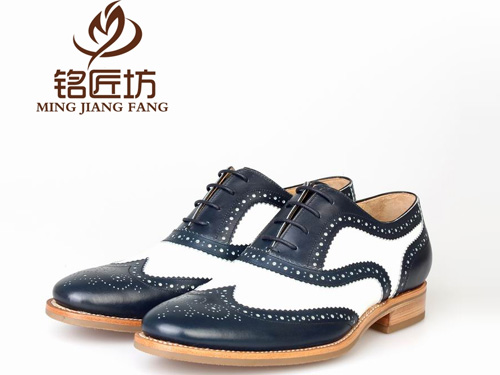 �������������ֹ���Ь