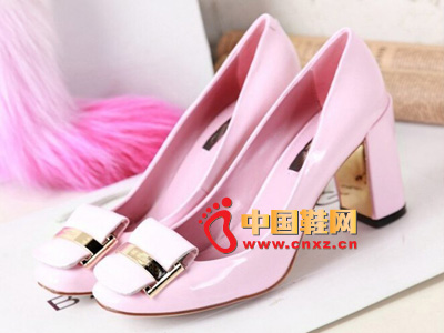 2014����ʱ��ŮЬ�¿����У�����ȫ������������