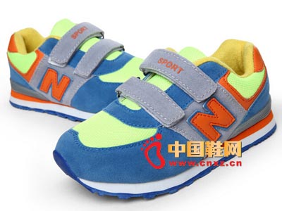 2014�����ͯ�˶�Ь ����Ь N��Ůͯ���ж�ͯЬ�Ӻ���ͯЬ����