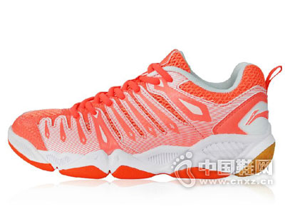 ����2015�¿��˶�Ь�������У�ȫ����������