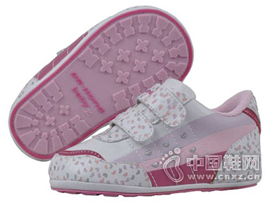 ����ʿ2015�¿�Ӥ��ѧ��Ь���У�ȫ���������̼�����