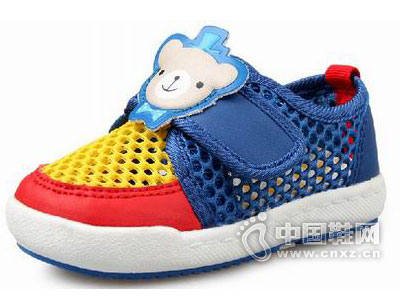 ��������2015�¿��Ь���У�ȫ�������̼�����