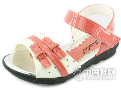 Ůͯ��Ь����2015�¿����ͯЬƷ�Ƶ�ʿά��