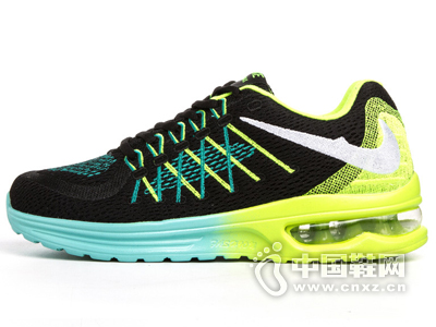 ʱ�к������������˶�Ь���˶�Ь�¿��������ܲ��˶�����Ь�ܲ�Ь