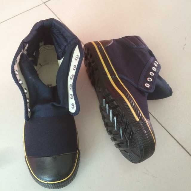 ����Ь���ң��������ǽ��Ь