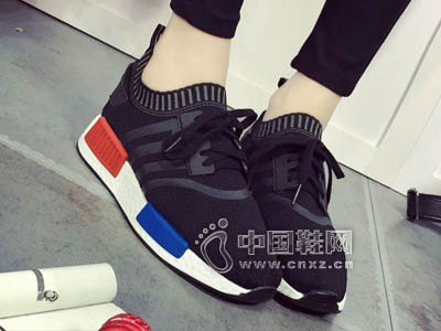 2016ŷ��վ����Ѹ������ŮЬ�ӳ¹�ϣͬ����Ь�ܲ�Ь���¿��˶�Ь