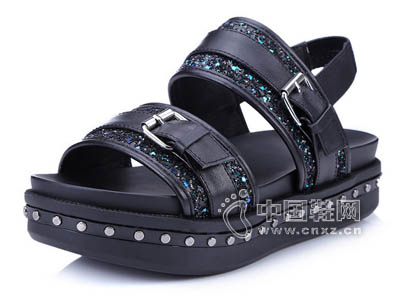 �¿�������Ь���Ƥ����¶ֺƽ���и�ѧ��Ь�ɸ����ƤŮЬ2016��