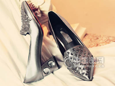 2016�����¿��ͷ�ָ���Ƥ�߸�ˮ��Ů��Ь��ŮЬ