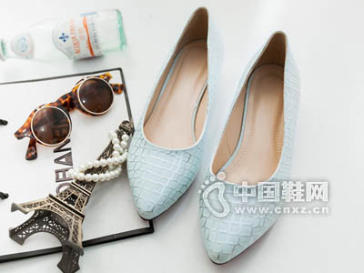 2016�����¿�ŮЬ��ͷƽ�׵͸�Ů��Ь���з���Ь��