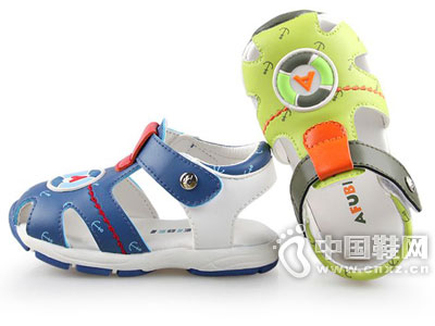 ��������2016�¿��Ь���У�ȫ�������̼�����