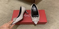 Roger Vivier���¡�ǰ�����ִ�